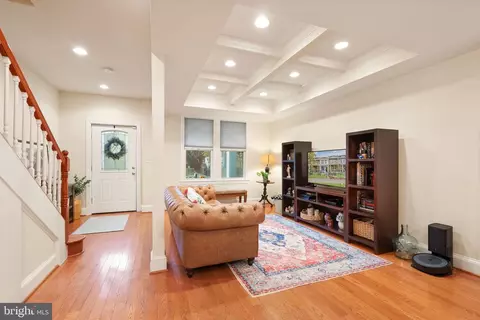 1806 M St NE, Washington, DC 20002 photo 9