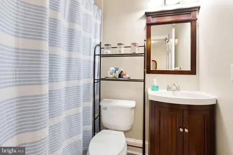 1806 M St NE, Washington, DC 20002 photo 18