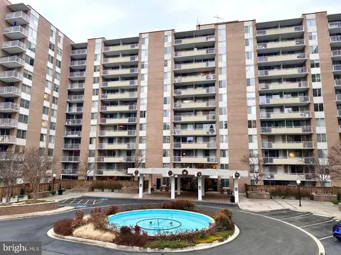 3001 Veazey Ter NW #1529, Washington, DC 20008