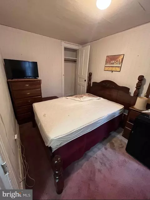 1111 C St NE, Washington, DC 20002 photo 11