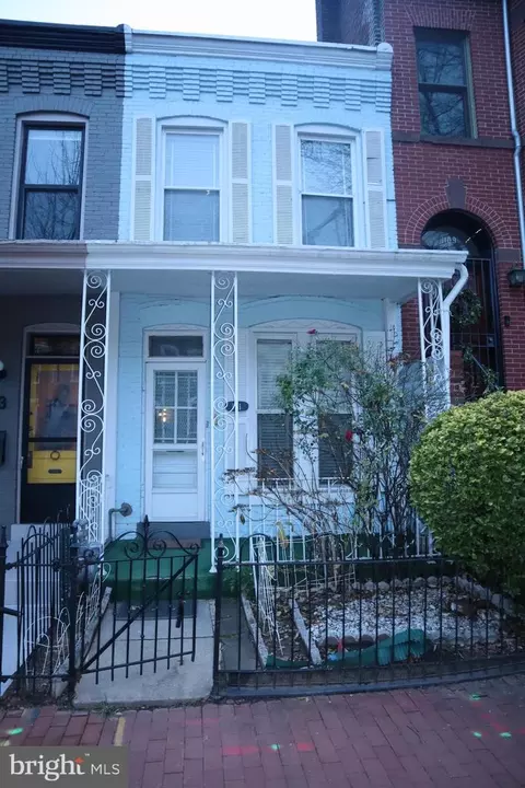 1111 C St NE, Washington, DC 20002