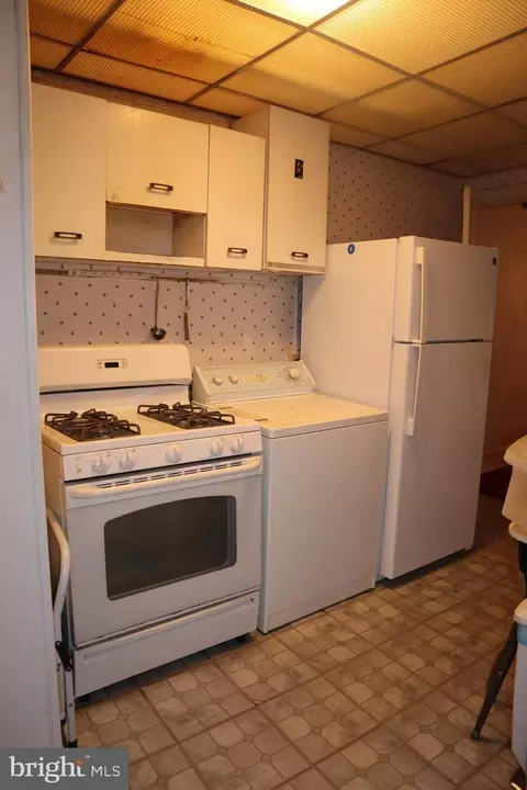 1111 C St NE, Washington, DC 20002 photo 6