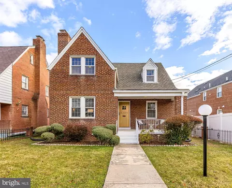 4205 20th St NE, Washington, DC 20018