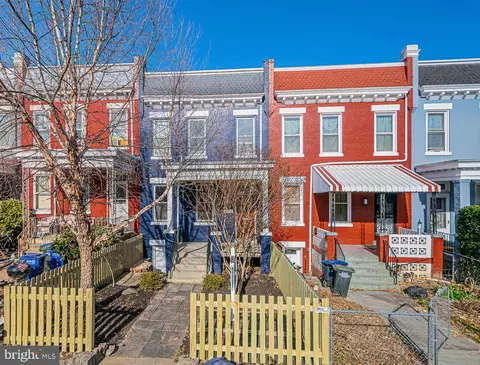 439 Luray Pl NW, Washington, DC 20010