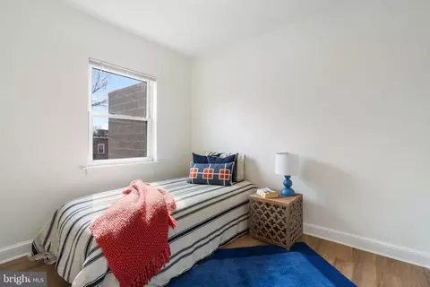 Bedroom - 1645 Lang Pl NE, Washington, DC 20002 photo 5 of 7