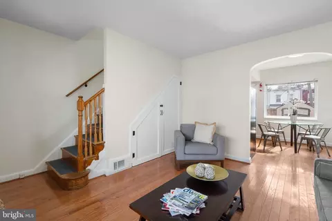 Living - 1645 Lang Pl NE, Washington, DC 20002 photo 4 of 4