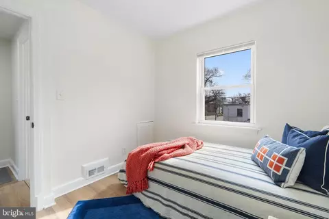 Bedroom - 1645 Lang Pl NE, Washington, DC 20002 photo 6 of 7