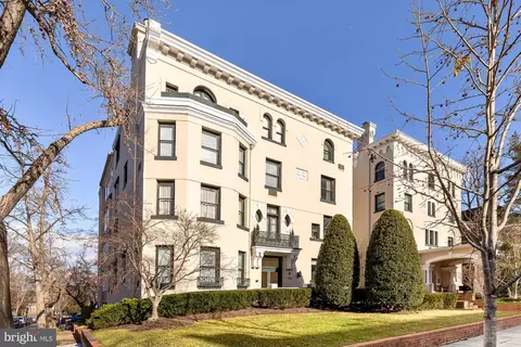 2141 Wyoming Ave NW #1, Washington, DC 20008