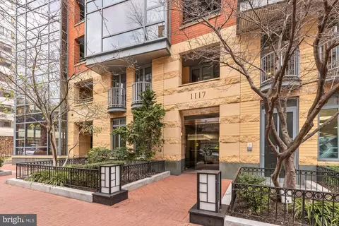 1117 10th St NW #504, Washington, DC 20001