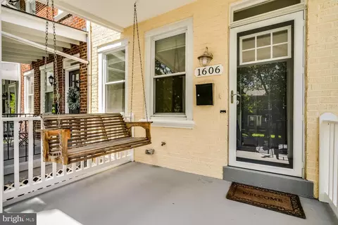 1606 F St NE, Washington, DC 20002