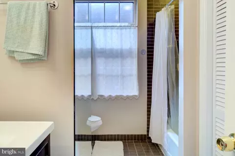 115 10th St NE, Washington, DC 20002 photo 25