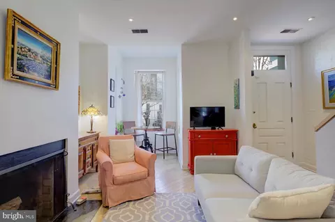 115 10th St NE, Washington, DC 20002 photo 7