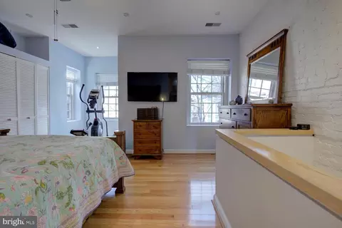 115 10th St NE, Washington, DC 20002 photo 18