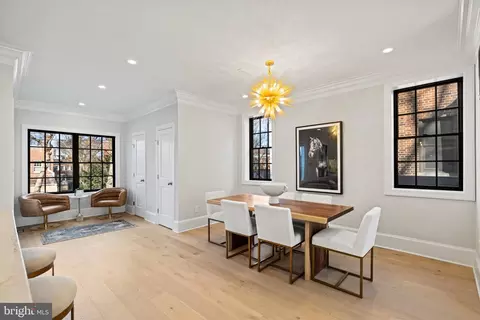 Dining - 3625 Everett St NW, Washington, DC 20008 photo 3 of 5