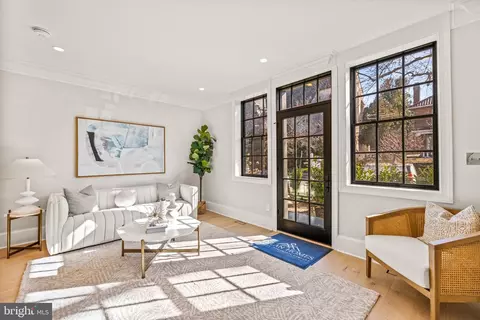 Living - 3625 Everett St NW, Washington, DC 20008 photo 3 of 8