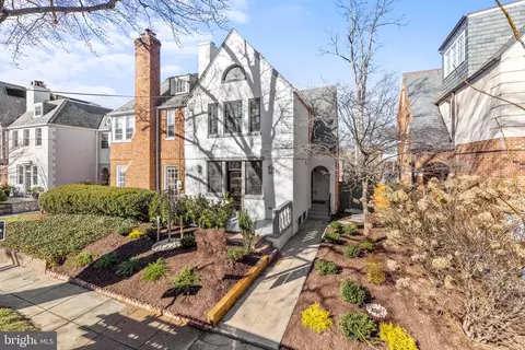 3625 Everett St NW, Washington, DC 20008
