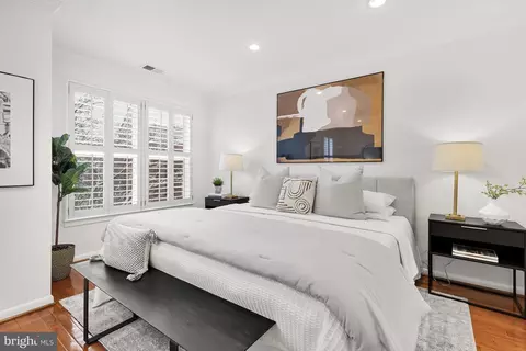 2132 12th Pl NW, Washington, DC 20009 photo 12