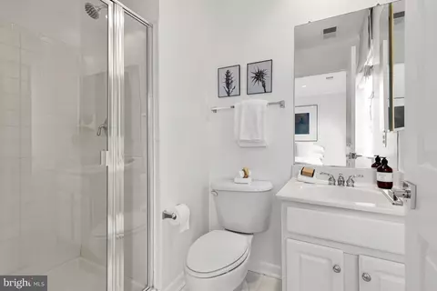 2132 12th Pl NW, Washington, DC 20009 photo 18