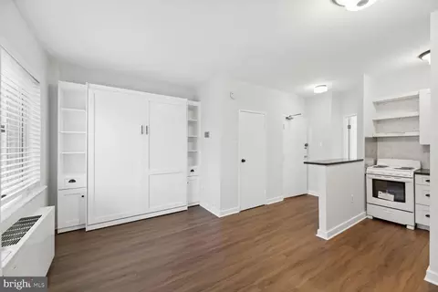 2755 Ordway St NW #301, Washington, DC 20008