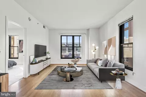 910 M St NW #503, Washington, DC 20001