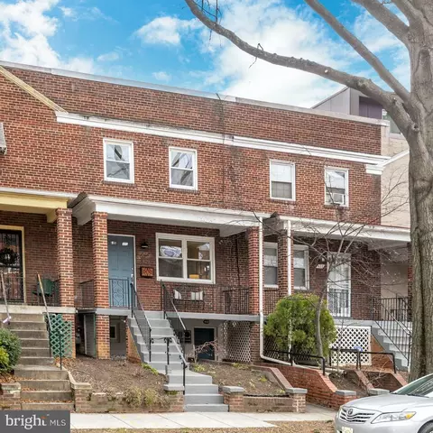 429 21st St NE, Washington, DC 20002