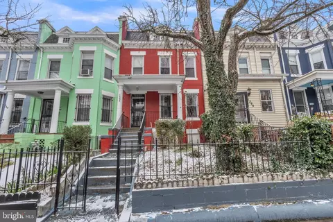 1362 Parkwood Pl NW, Washington, DC 20010