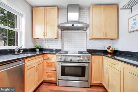 1735 U St NW #2, Washington, DC 20009 photo 19