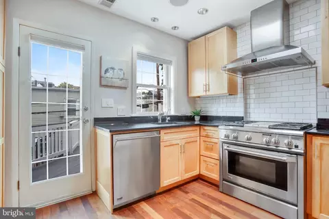 1735 U St NW #2, Washington, DC 20009 photo 24