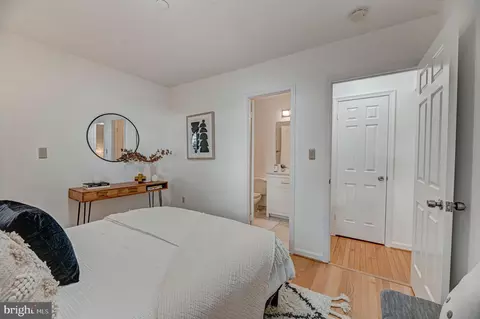 730 11th St NE #404, Washington, DC 20002 photo 18