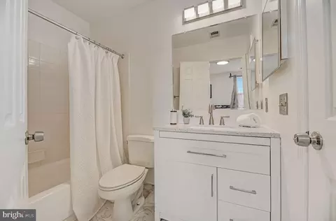 730 11th St NE #404, Washington, DC 20002 photo 21