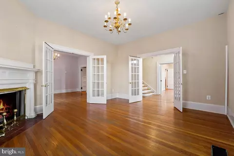 1010 Main Dr NW, Washington, DC 20012 photo 5