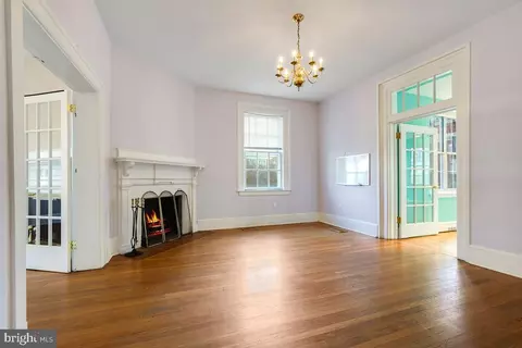 1010 Main Dr NW, Washington, DC 20012 photo 6