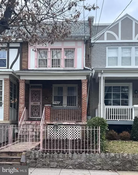 635 Hamilton St NW, Washington, DC 20011