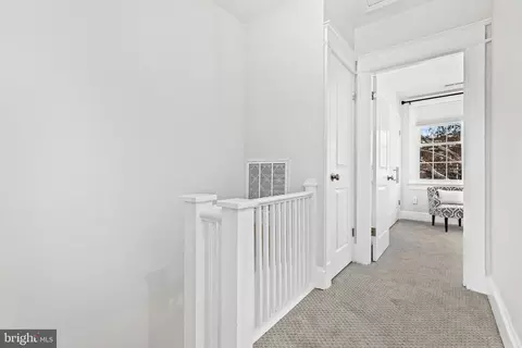 1802 M St NE, Washington, DC 20002 photo 17