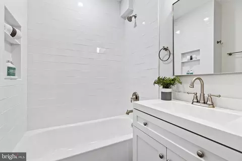 1802 M St NE, Washington, DC 20002 photo 26