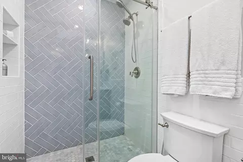 1802 M St NE, Washington, DC 20002 photo 22
