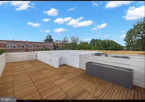 207 NE 8th St NE #2, Washington, DC 20002 photo 22