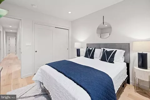 207 NE 8th St NE #2, Washington, DC 20002 photo 16