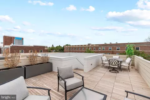 207 NE 8th St NE #2, Washington, DC 20002 photo 23