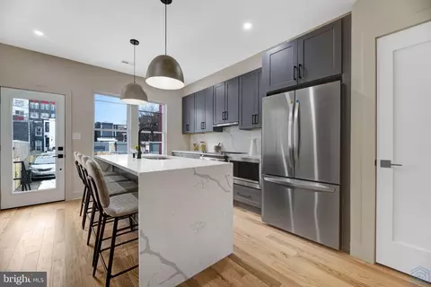 922 5th St NE, Washington, DC 20002 photo 8
