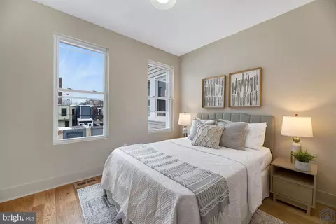 922 5th St NE, Washington, DC 20002 photo 16