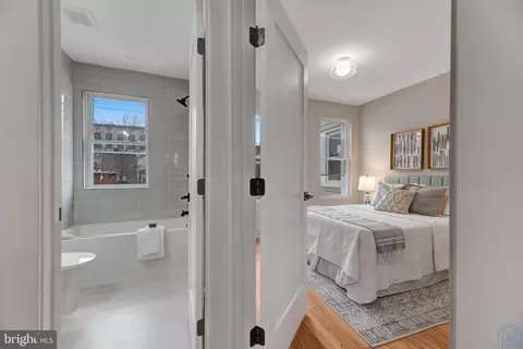 922 5th St NE, Washington, DC 20002 photo 15