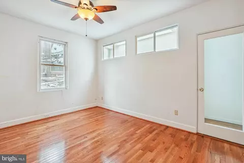310 C St SE, Washington, DC 20003 photo 12
