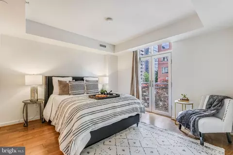1025 1st St SE #201, Washington, DC 20003 photo 14