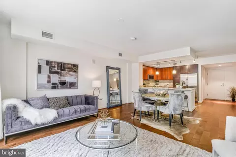 1025 1st St SE #201, Washington, DC 20003 photo 3