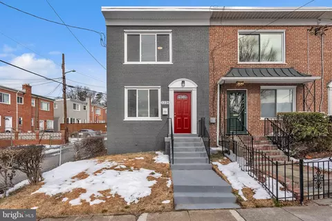 1224 Farragut Pl NE, Washington, DC 20017