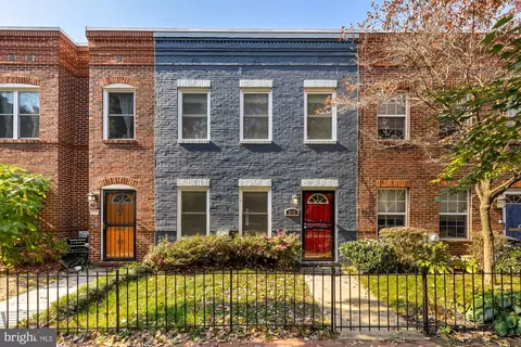 816 10th St NE, Washington, DC 20002