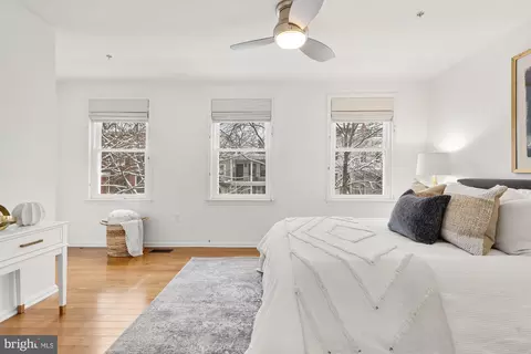 816 10th St NE, Washington, DC 20002 photo 22