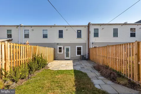 816 10th St NE, Washington, DC 20002 photo 21