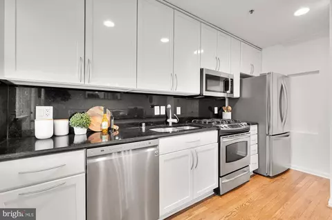 816 10th St NE, Washington, DC 20002 photo 19